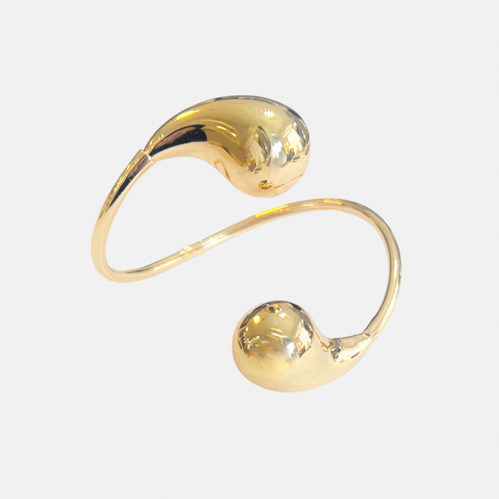 Omboo Tear Drop Gold Cuff