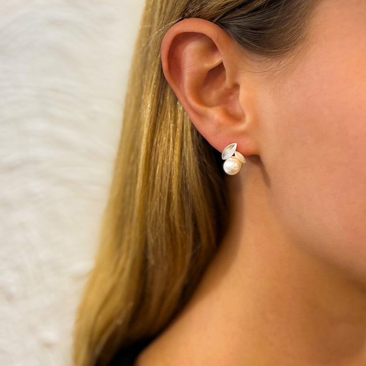 Pearl & Silver Leaf Earrings